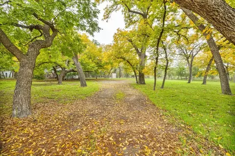 19321 Live Oak Rd, Christoval, TX 76935