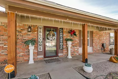 3901 Robin Hood Trl, San Angelo, TX 76901