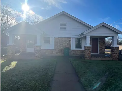 45 W 27th St, San Angelo, TX 76901