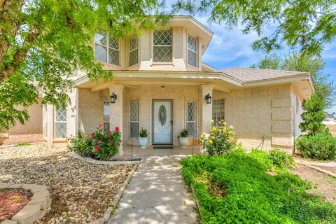 6002 Warwick Dr, San Angelo, TX 76901