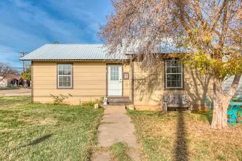 406 N Sharp Ave, Ballinger, TX 76821 photo 18