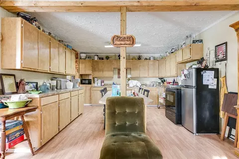 406 N Sharp Ave, Ballinger, TX 76821 photo 3