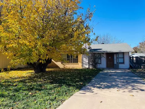 1026 Almond Cir, San Angelo, TX 76903