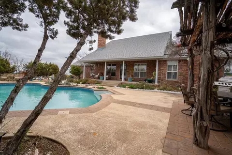 11262 Twin Lakes Ln, San Angelo, TX 76904