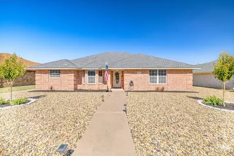 3542 Grandview Dr, San Angelo, TX 76904