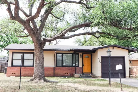 2802 Field St, San Angelo, TX 76901