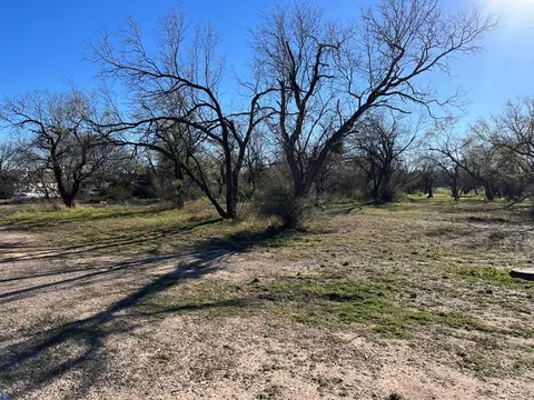 605 Rio Concho Dr, San Angelo, TX 76903