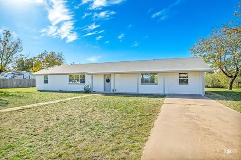 107 Tyler Ter, San Angelo, TX 76905