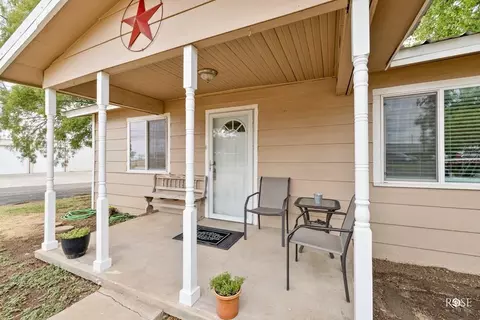 801 Akin St, San Angelo, TX 76903