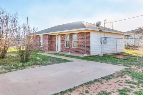 501 N State St, Bronte, TX 76933