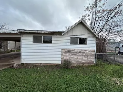 809 W 18th St, San Angelo, TX 76903