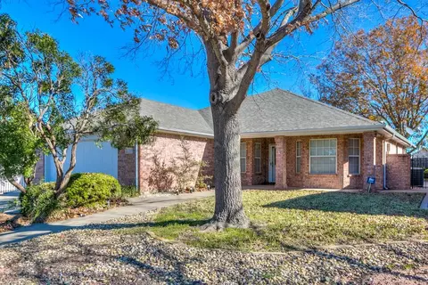 1204 Dorchester Dr, San Angelo, TX 76904