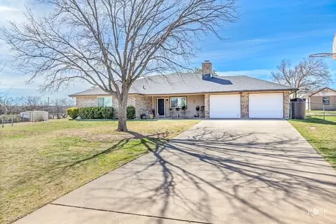 157 Edinburgh Rd, San Angelo, TX 76901