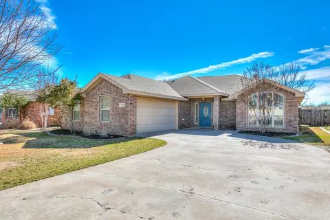 4610 Oak Grove Blvd, San Angelo, TX 76904