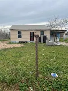 57 E 40th St, San Angelo, TX 76903