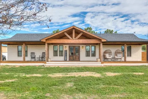 4280 Commissioners Ln, San Angelo, TX 76905