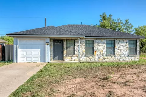 1134 E 26th St, San Angelo, TX 76903