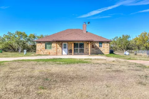 6042 Sage Brush Cir, San Angelo, TX 76905