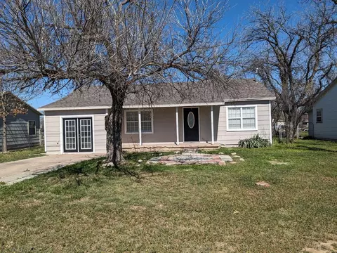 704 Era St, San Angelo, TX 76905