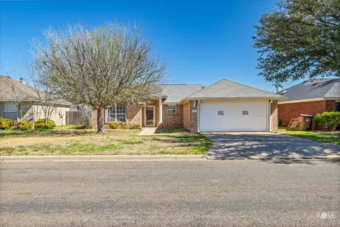 1718 Cordell Dr, San Angelo, TX 76901