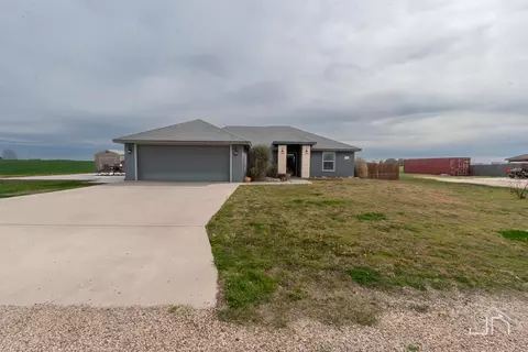 107 Kasberg Ct, Miles, TX 76861