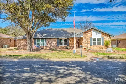 3206 Sierra Dr, San Angelo, TX 76904