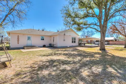 210 Largent Ave, Ballinger, TX 76821 photo 30