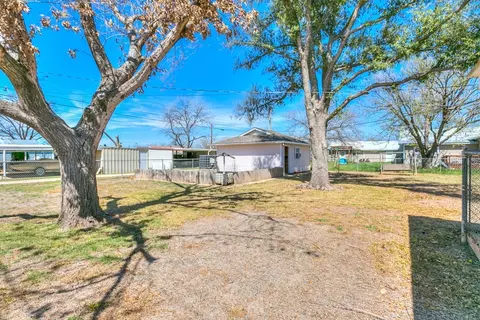 210 Largent Ave, Ballinger, TX 76821 photo 28