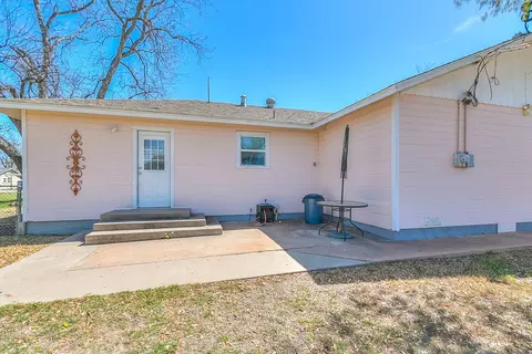 210 Largent Ave, Ballinger, TX 76821 photo 26