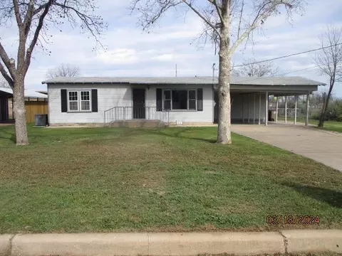 24 W 36th St, San Angelo, TX 76903