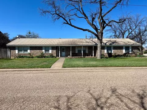 402 S Washington St, Bronte, TX 76933