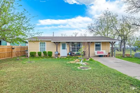 233 E 24th St, San Angelo, TX 76903