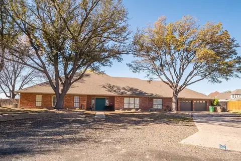 1204 Pinehurst Ct, San Angelo, TX 76904