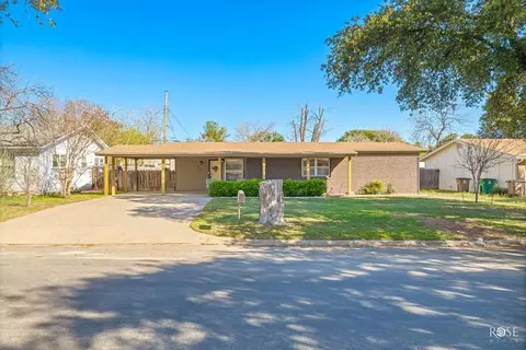 262 Mockingbird Ln, San Angelo, TX 76901