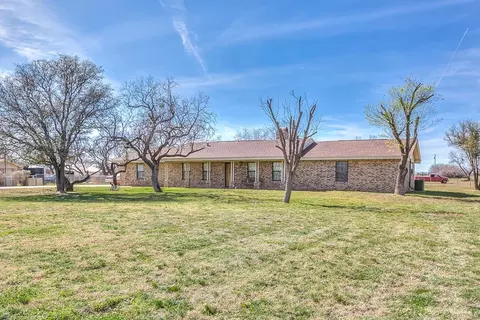 9825 Floyd Dr, San Angelo, TX 76901