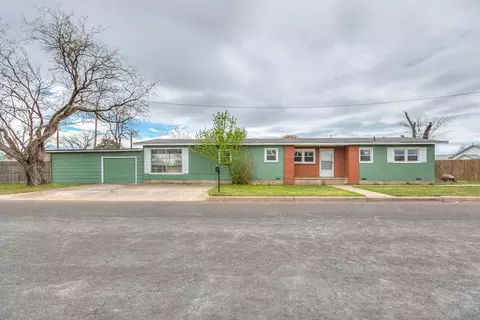 2871 Junius St, San Angelo, TX 76901
