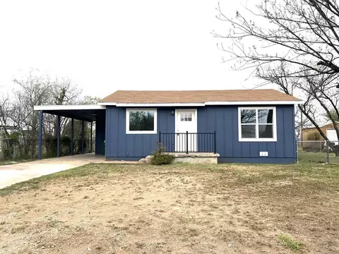 506 E 38th St, San Angelo, TX 76903