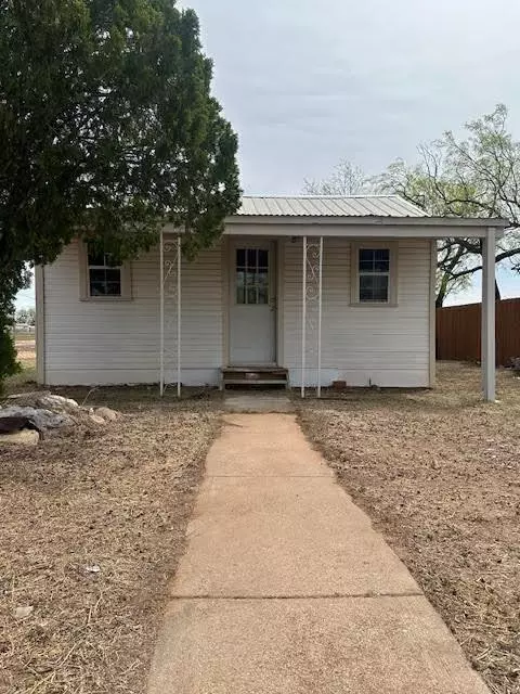 4410 Travis St, San Angelo, TX 76903