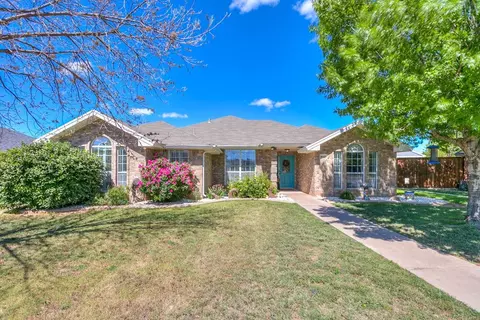 4945 Summit Ct, San Angelo, TX 76904