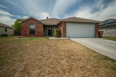 1211 June Ln, San Angelo, TX 76905