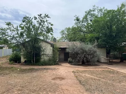 817 40th St, San Angelo, TX 76901
