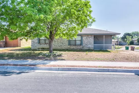 2002 Howard St, San Angelo, TX 76901