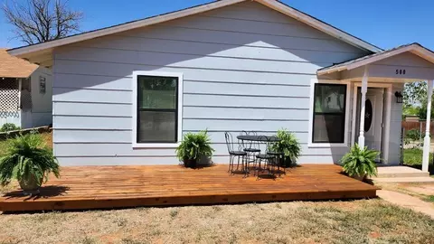 500 W New Mexico Ave, Sweetwater, TX 79556
