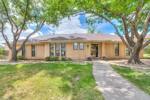 3621 Briargrove Ln, San Angelo, TX 76904