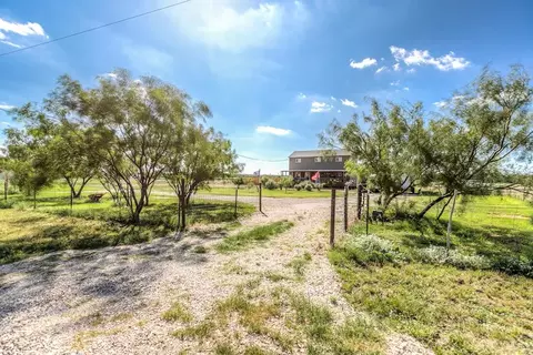 13701 Dove Creek Rd, San Angelo, TX 76904