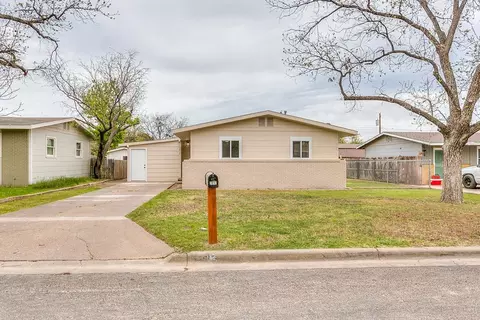 2812 Jomar St, San Angelo, TX 76901