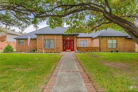 5233 N Bentwood Dr, San Angelo, TX 76904