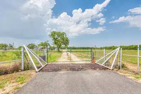 3482 E Fm 2105, San Angelo, TX 76905