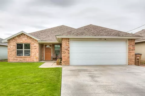 355 E 46th St, San Angelo, TX 76903