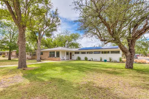 2802 W Twohig Ave, San Angelo, TX 76901